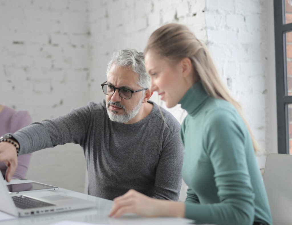 un manager de transition de Thact assure une continuit&eacute; essentielle.