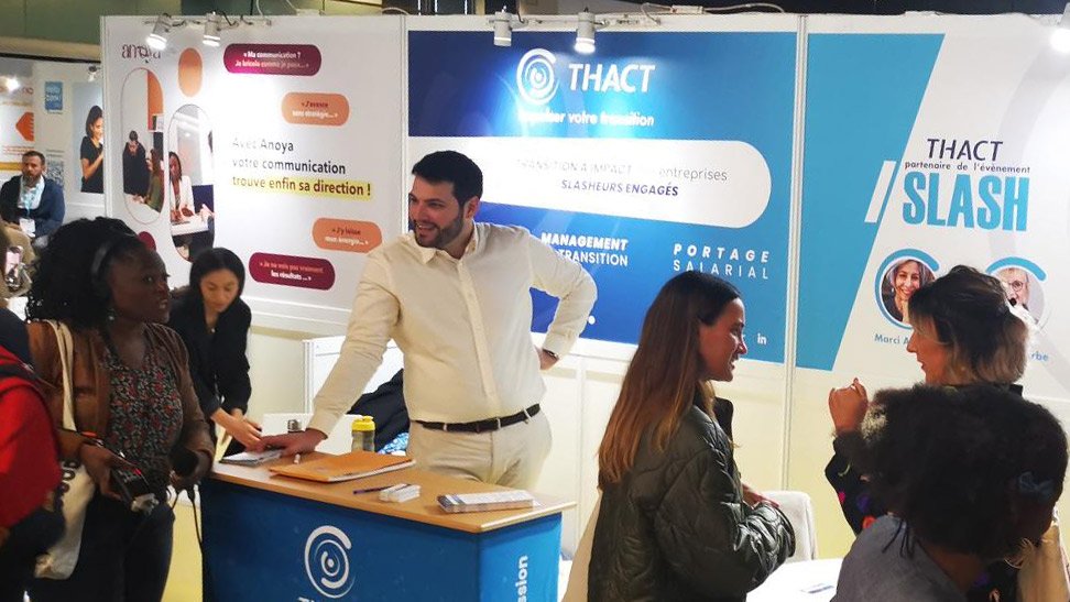 Equipe Thact présente au salon SME 2025 à son Stand